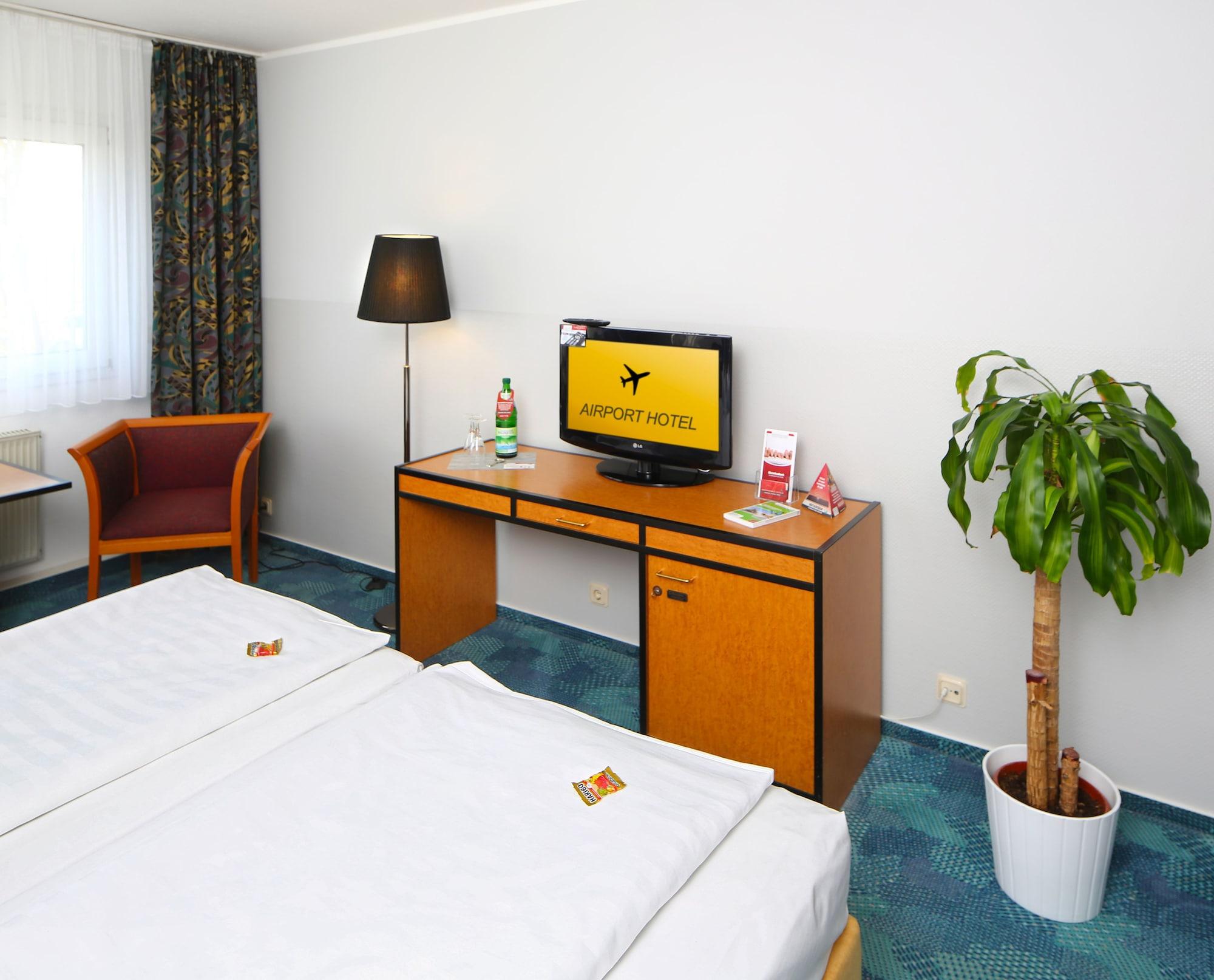Airport Hotel Erfurt Exterior photo