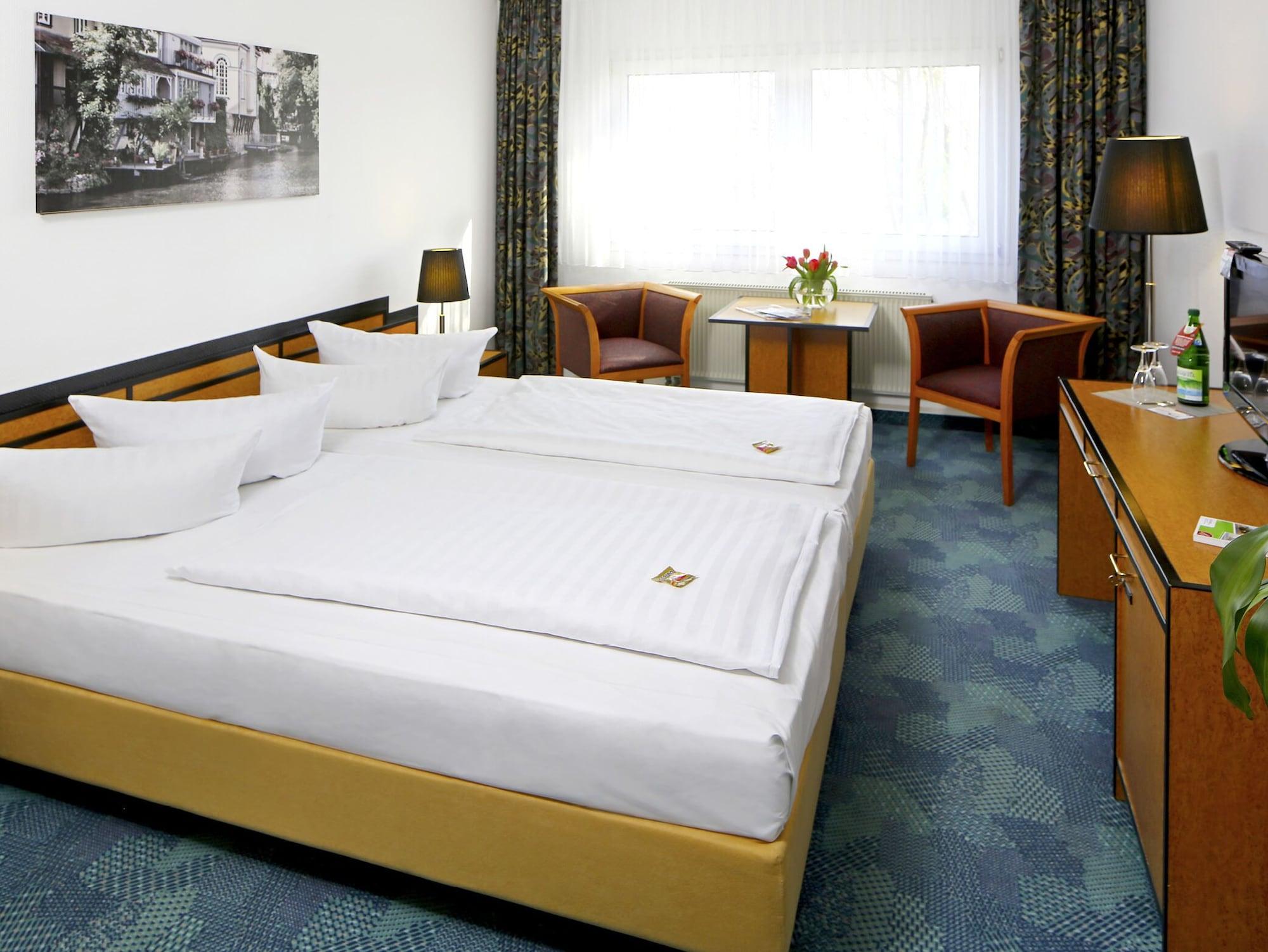 Airport Hotel Erfurt Exterior photo